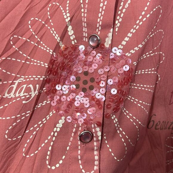 Claire France floral pink blouse - Picture 5 of 5